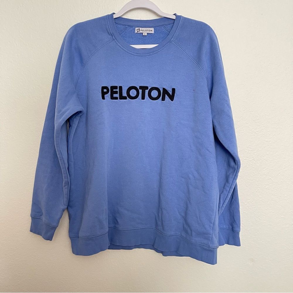 Peloton Logo Periwinkle Purple Crewneck Sweater Size Large